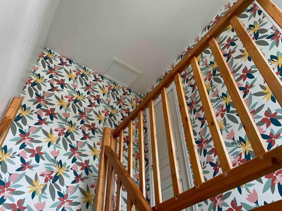 Superbe Duplex Coeur De Ville 3 Etoiles Jonzac Exterior foto
